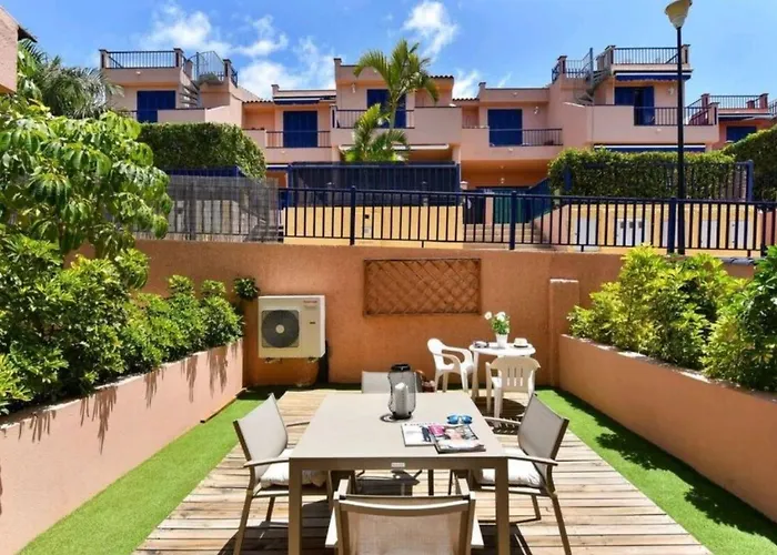 Ferienhaus In Costa Mit Grossem Gemeinsamem Pool By Interhome *
